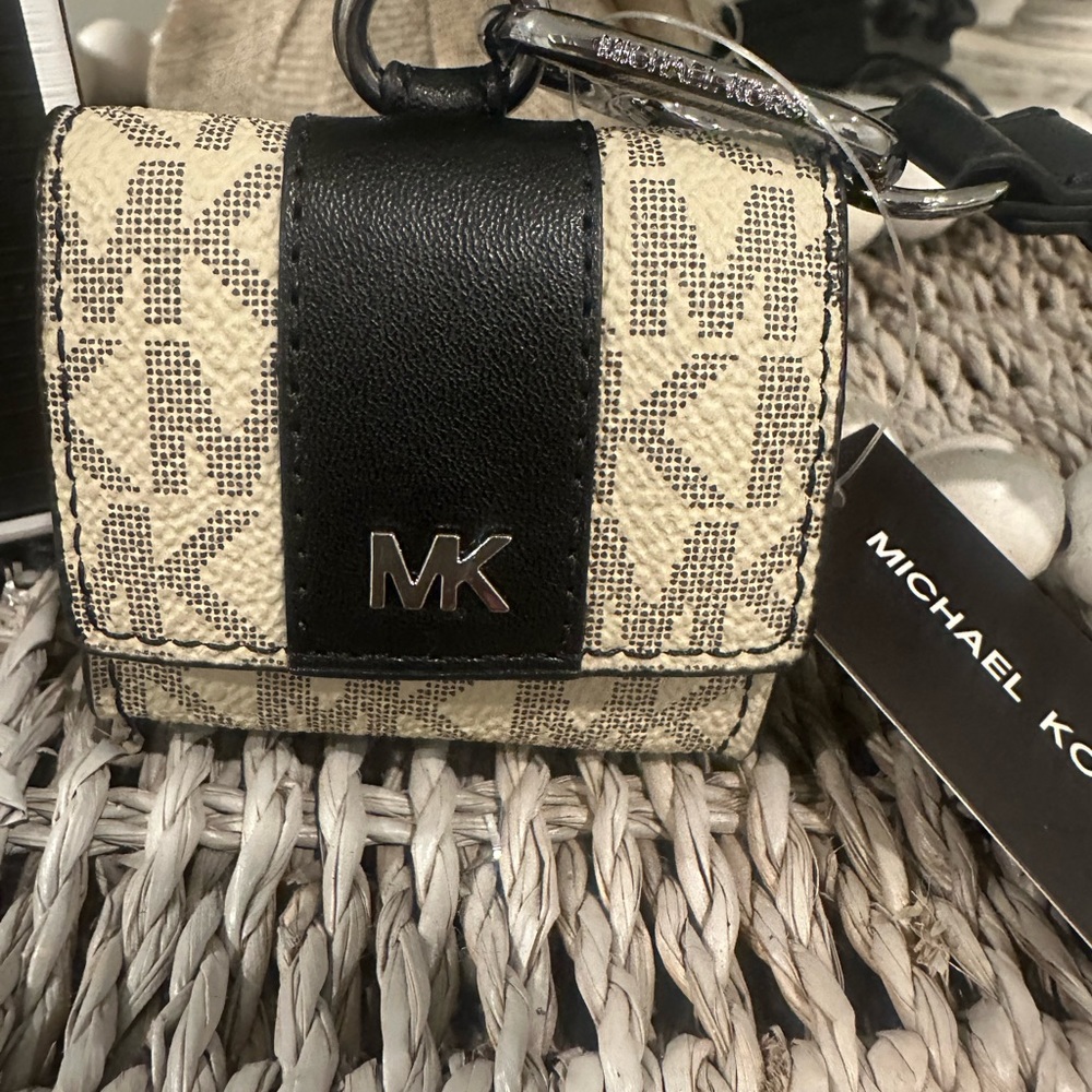 SOLD*SOLD*SOLD*Authentic Michael Kors AirPod case!
